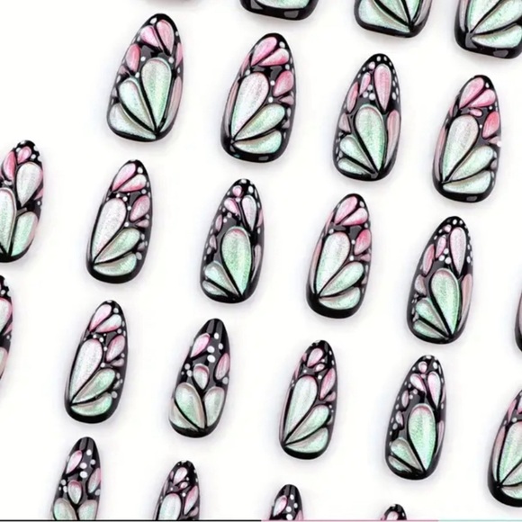 Butterfly Wings Fake Press On Nails NWT - Picture 2 of 11